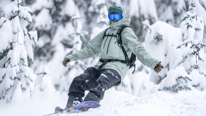 Clothing for snowboarding
